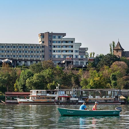 Faleza Hotel By Vega Galaţi Buitenkant foto