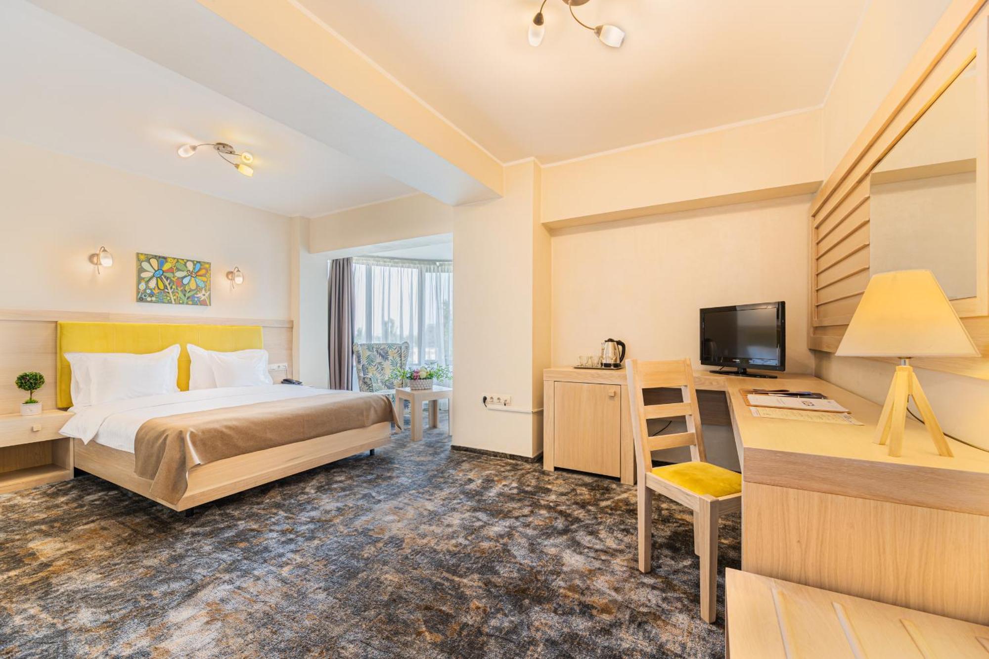 Faleza Hotel By Vega Galaţi Buitenkant foto